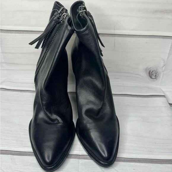 DARSEN Black Leather Square-Toe Block Heel Women Steve Madden Marando Black‎ Pointed Toe Block Heel Leather Boots Size 10